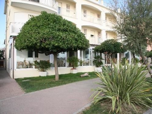 Hotel Toscana Marotta Eksteriør billede